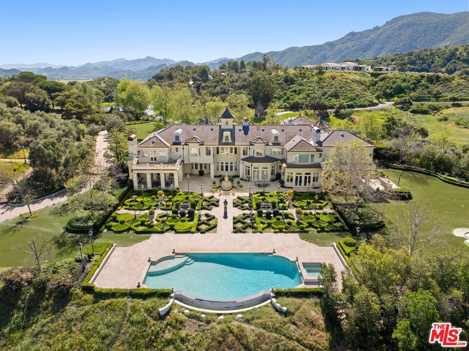 2500 White Stallion Road