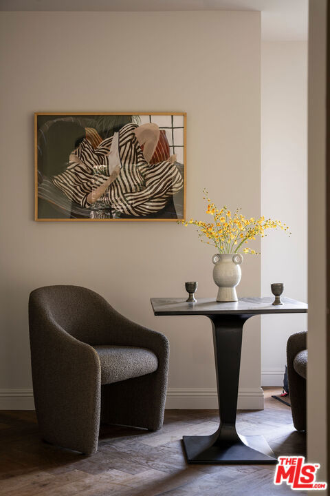 900 S Longwood Avenue