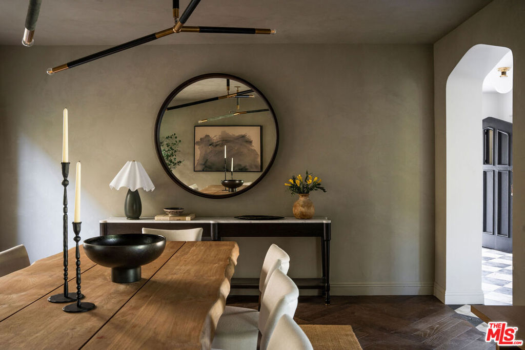 900 S Longwood Avenue