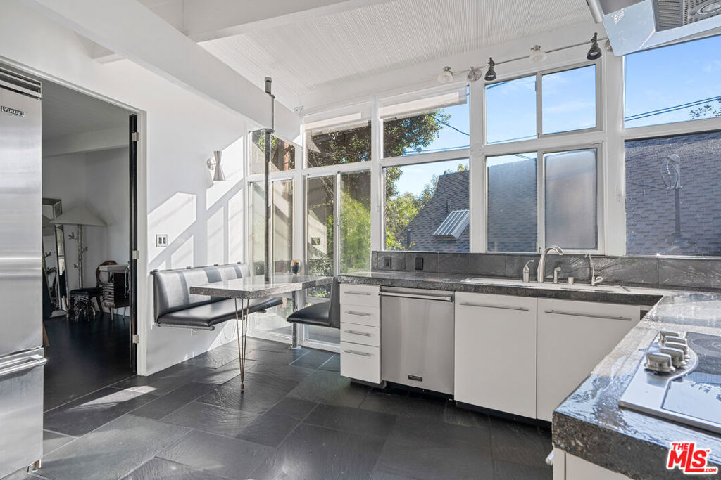 2775 Rinconia Drive