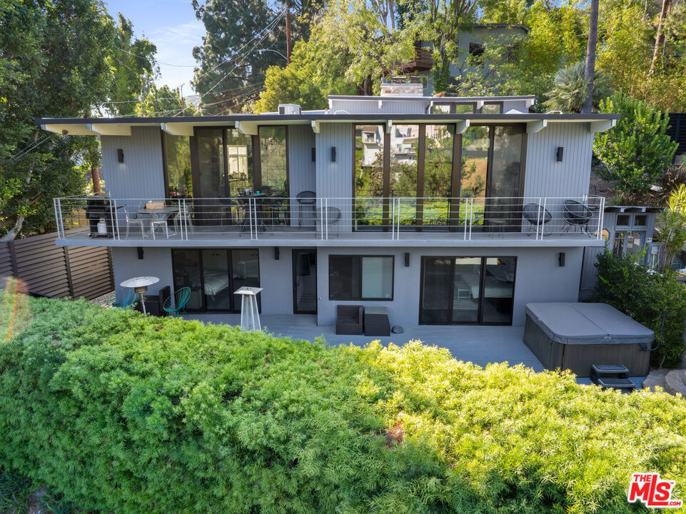 2775 Rinconia Drive