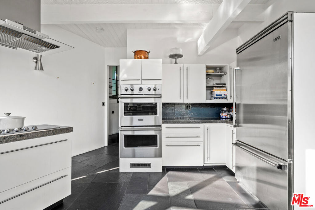 2775 Rinconia Drive
