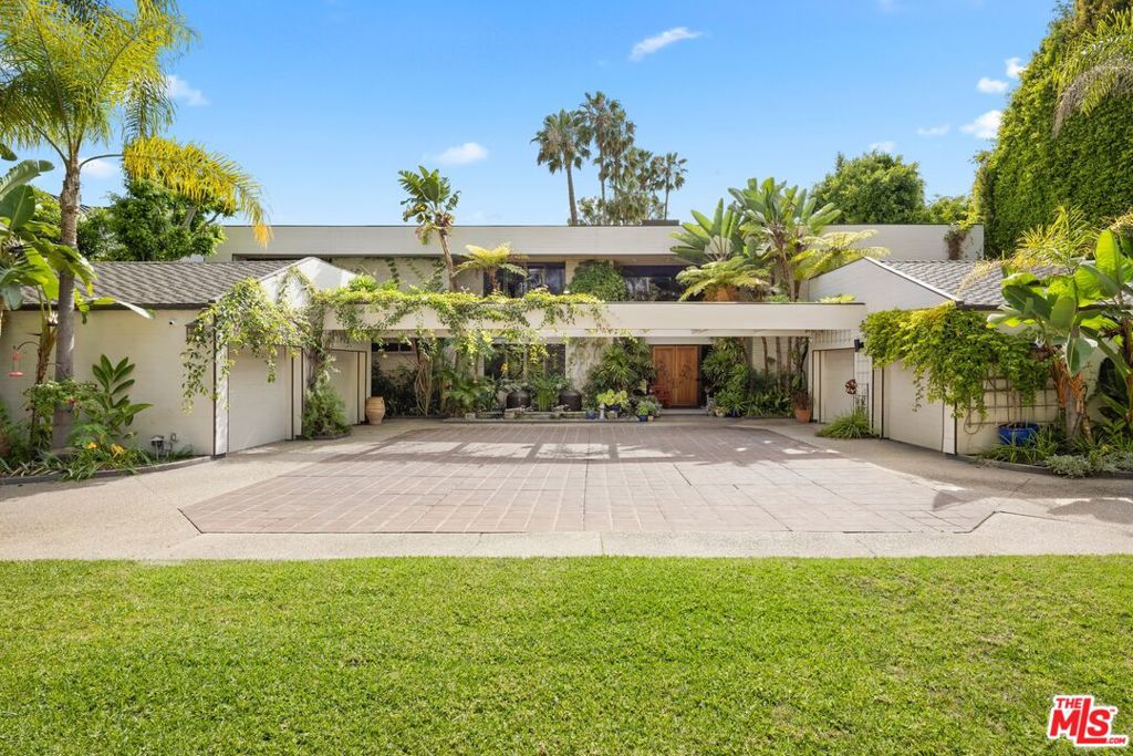 715 N Beverly Drive