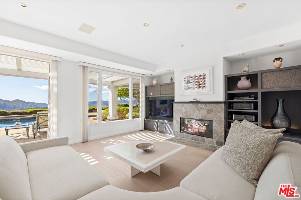 3011 Mountain Park Drive