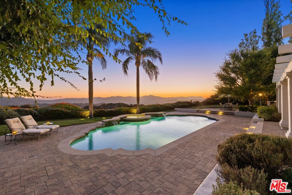 3011 Mountain Park Drive