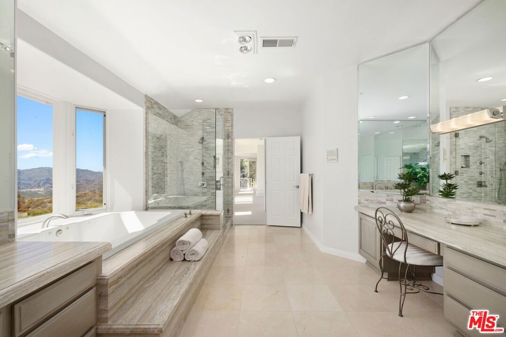 3011 Mountain Park Drive