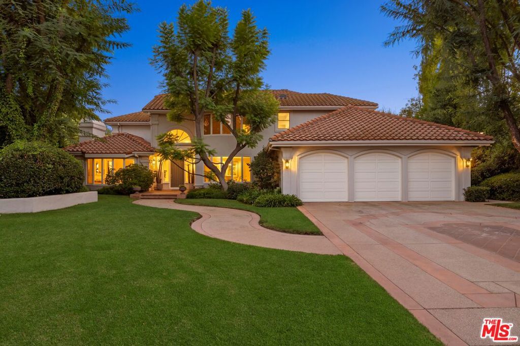 3011 Mountain Park Drive