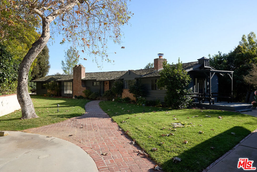 11222 Bellagio Rd