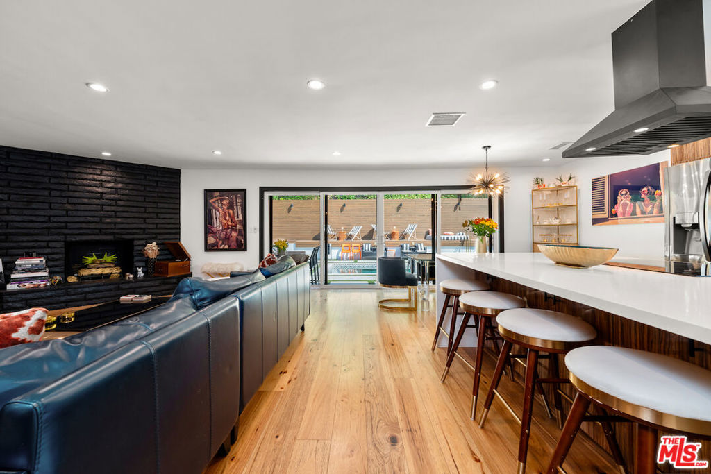 3242 Berry Drive