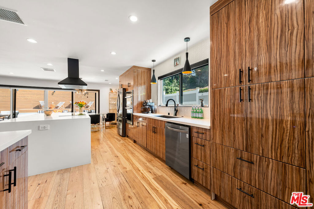 3242 Berry Drive