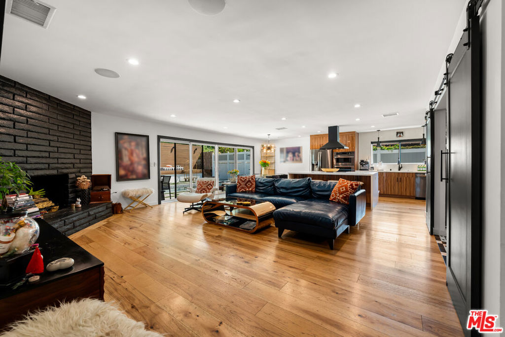 3242 Berry Drive