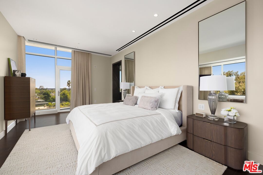1200 Club View Dr Unit: 6S