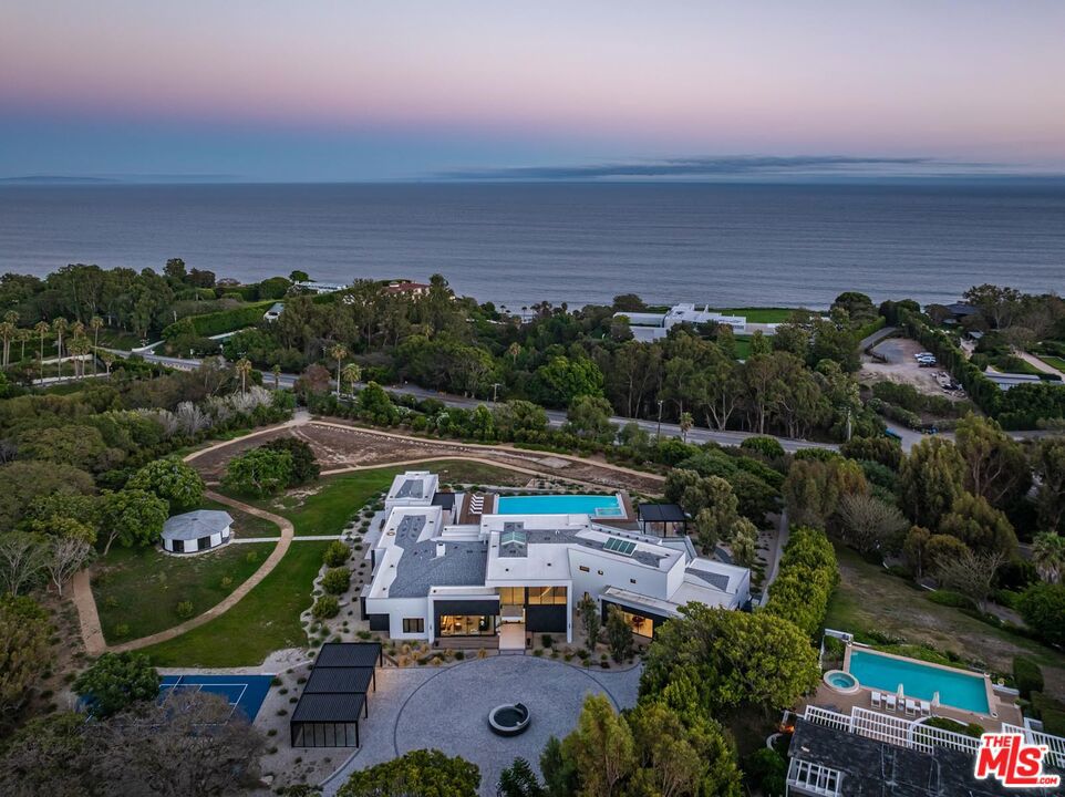 27715 Pacific Coast Highway