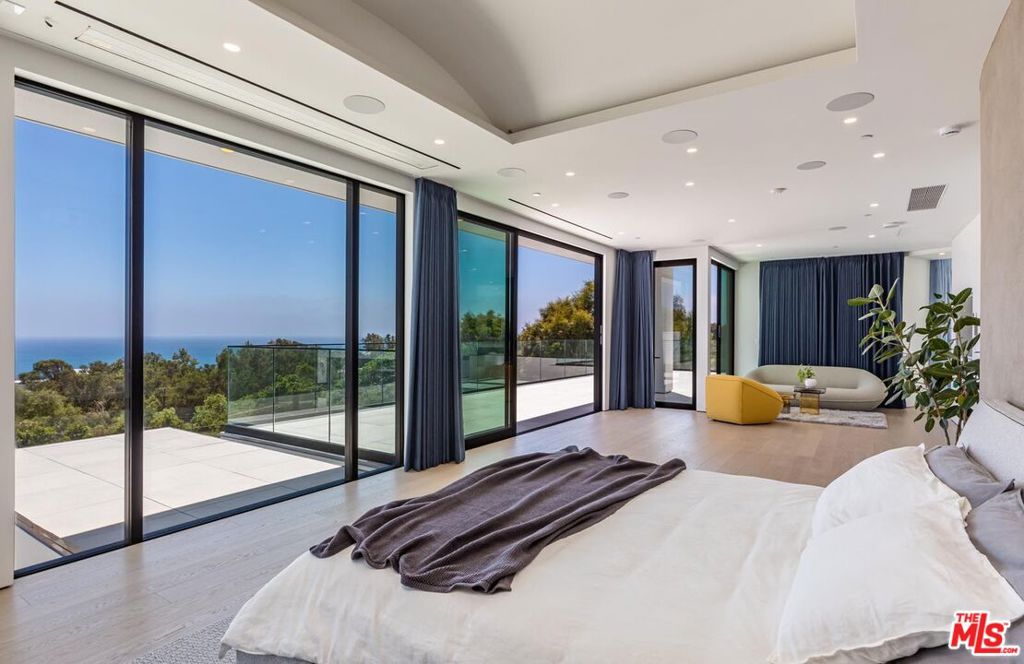 27715 Pacific Coast Highway