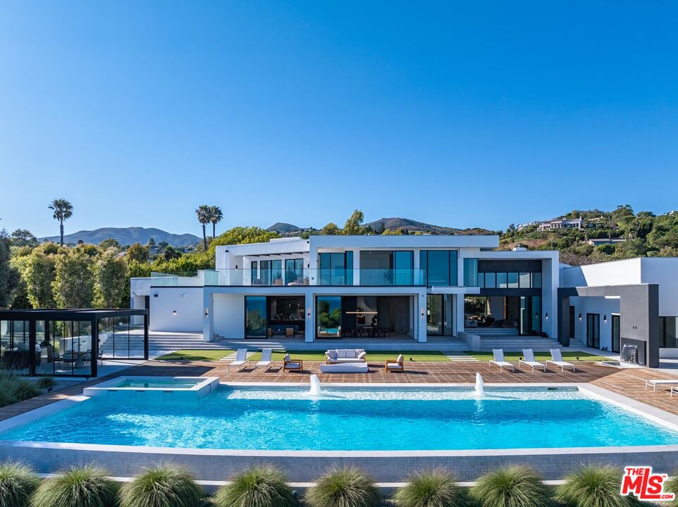 27715 Pacific Coast Hwy