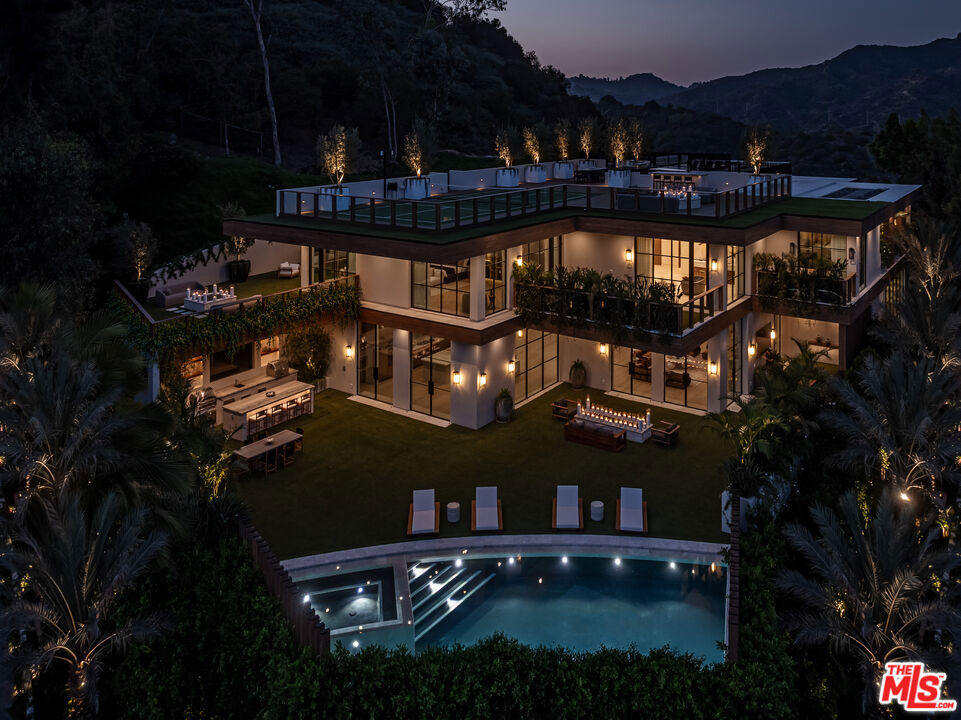 1465 Donhill Drive