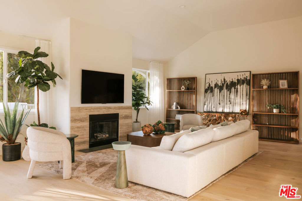 6489 Cavalleri Road 211
