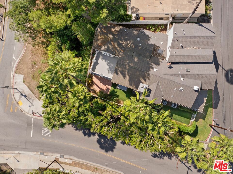2800 Anchor Avenue