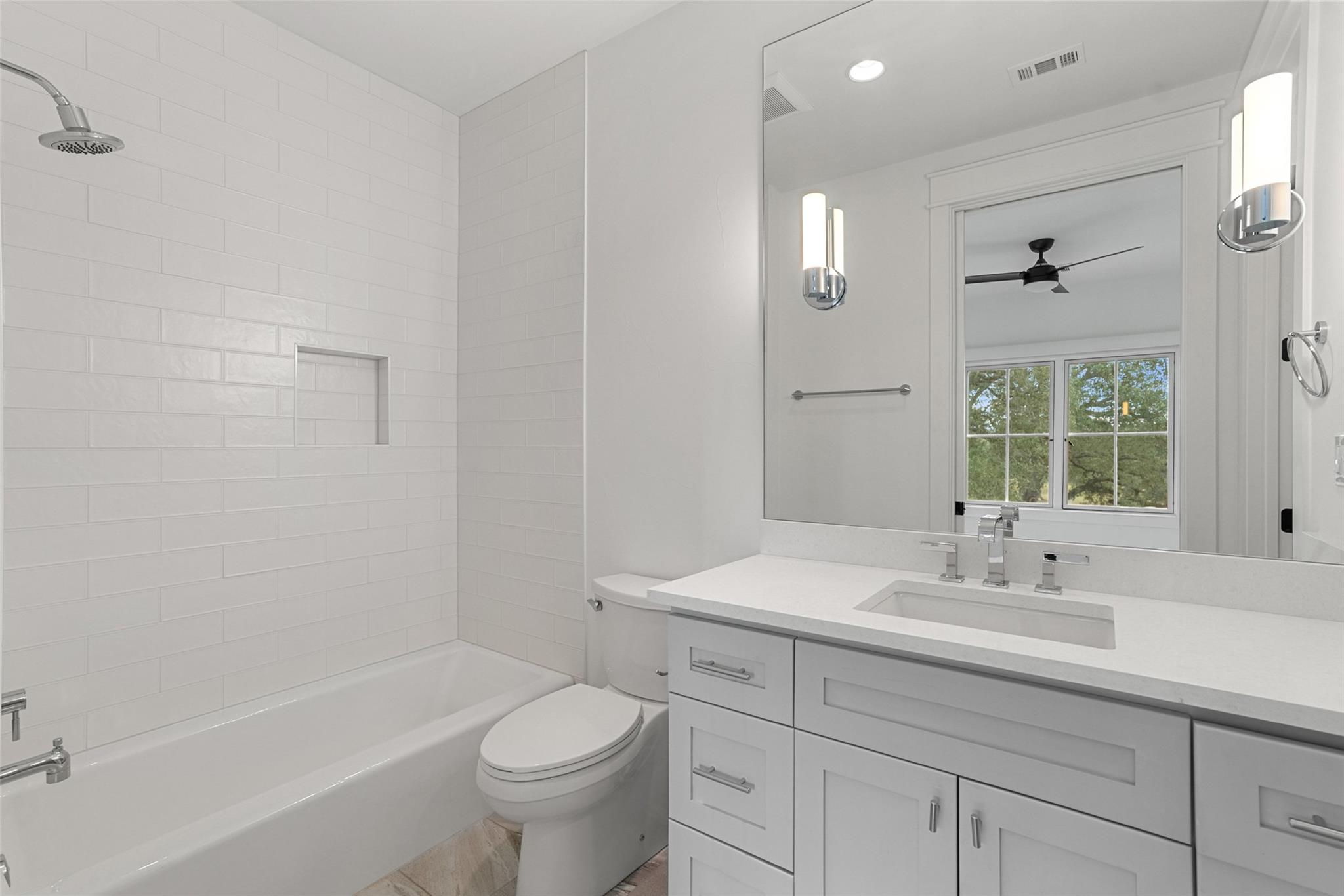 16908 Whispering Breeze