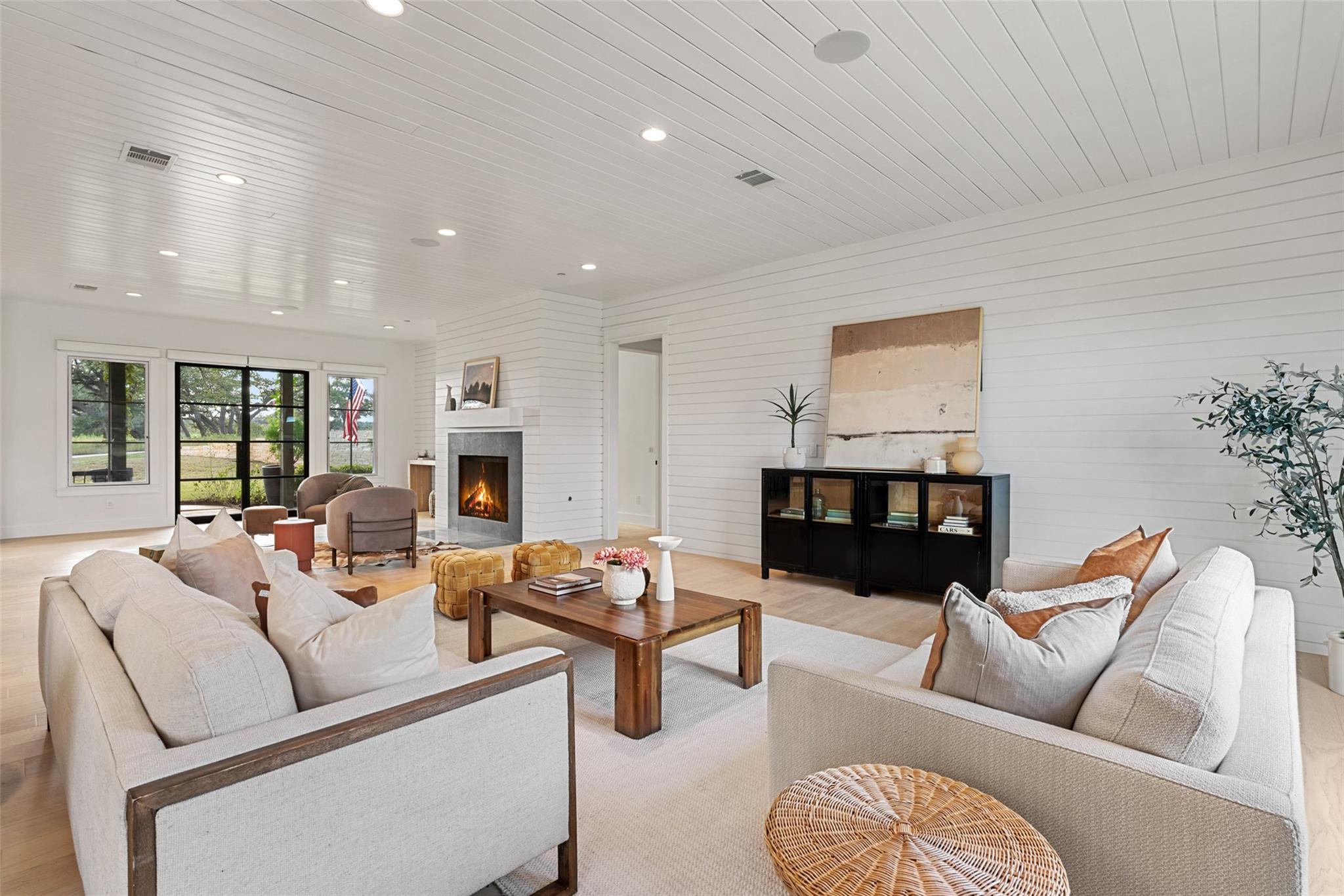 16908 Whispering Breeze