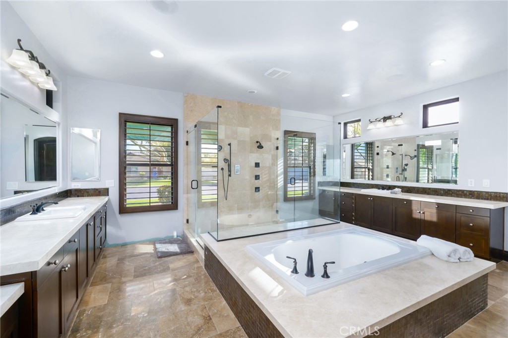 49295 Tidewater Drive