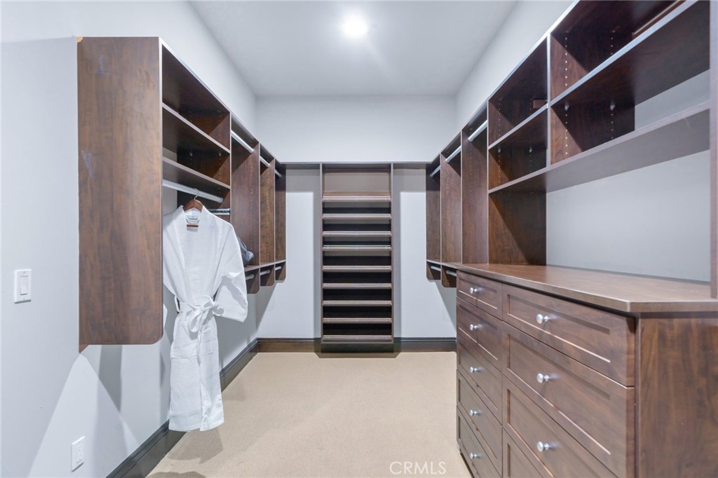 49295 Tidewater Drive