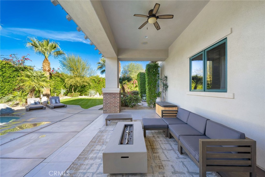 49295 Tidewater Drive