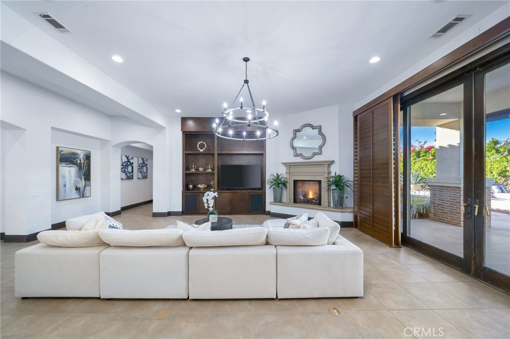 49295 Tidewater Drive