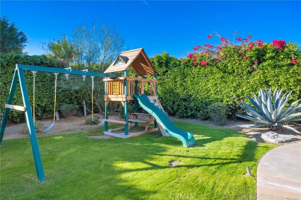 49295 Tidewater Drive