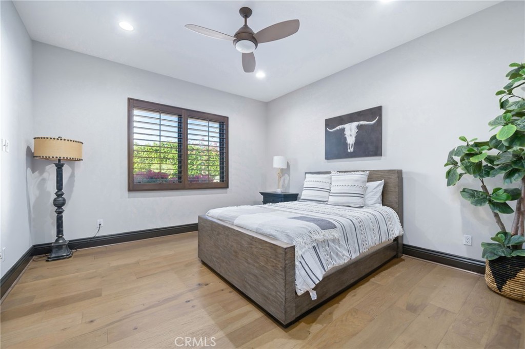 49295 Tidewater Drive