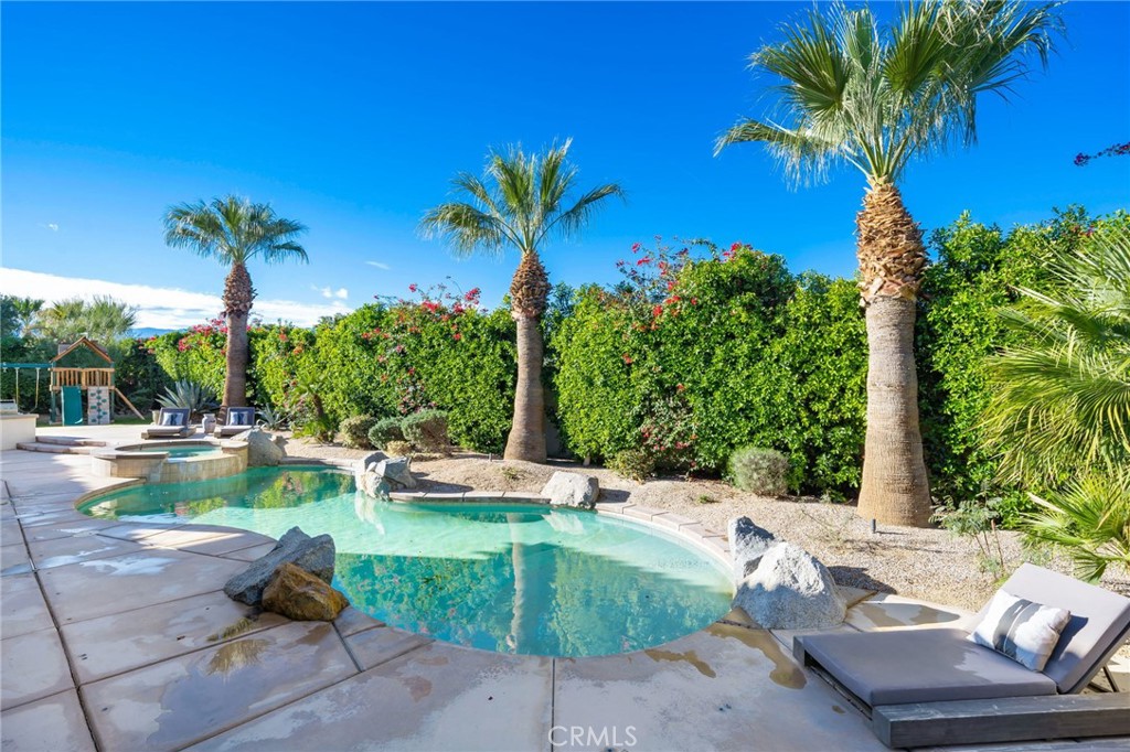 49295 Tidewater Drive