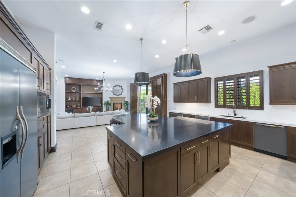 49295 Tidewater Drive