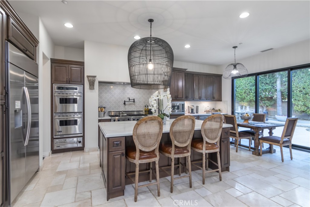 2159 Hathaway Avenue