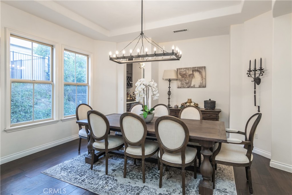 2159 Hathaway Avenue