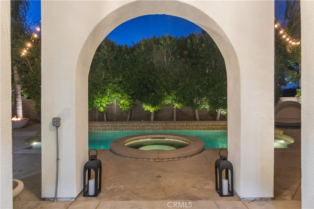 2159 Hathaway Avenue