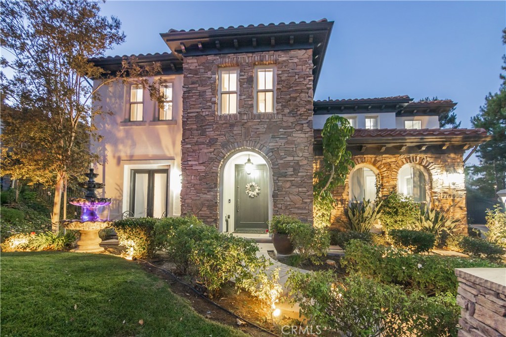 2159 Hathaway Avenue