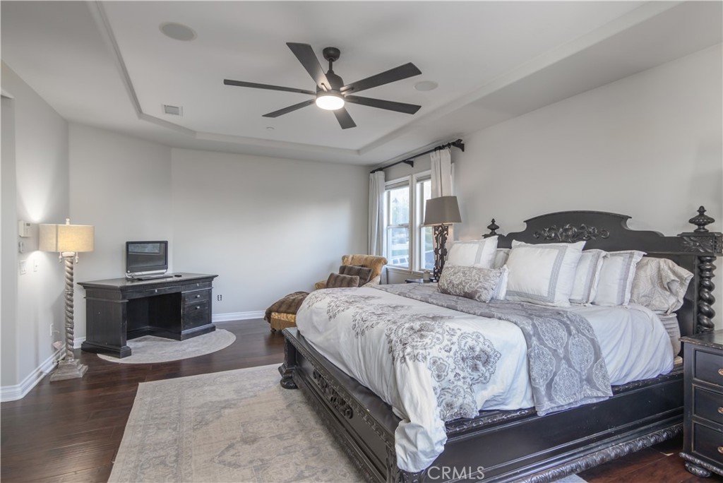 2159 Hathaway Avenue