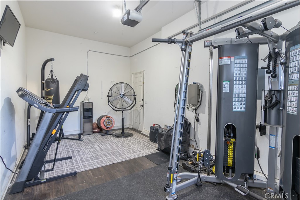 2159 Hathaway Avenue