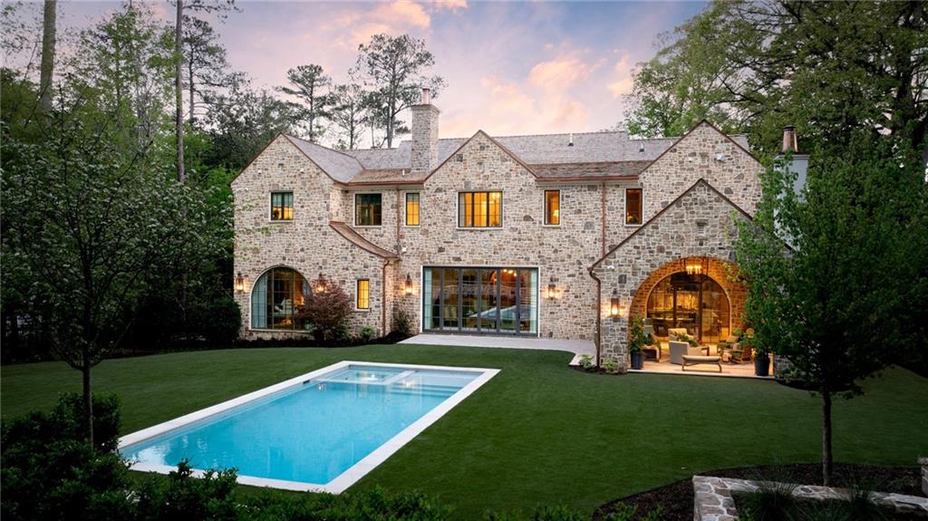 41 Blackland Road NW