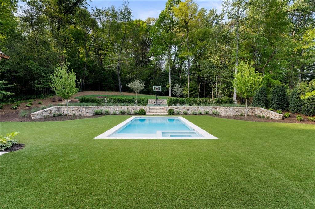 41 Blackland Road NW