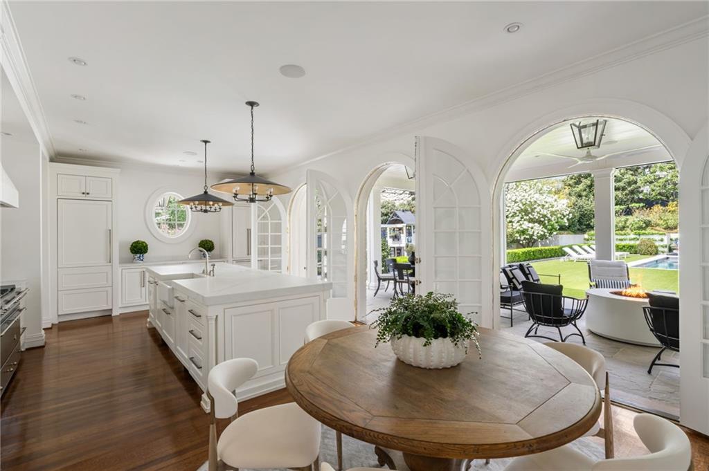 315 Peachtree Battle Avenue NW