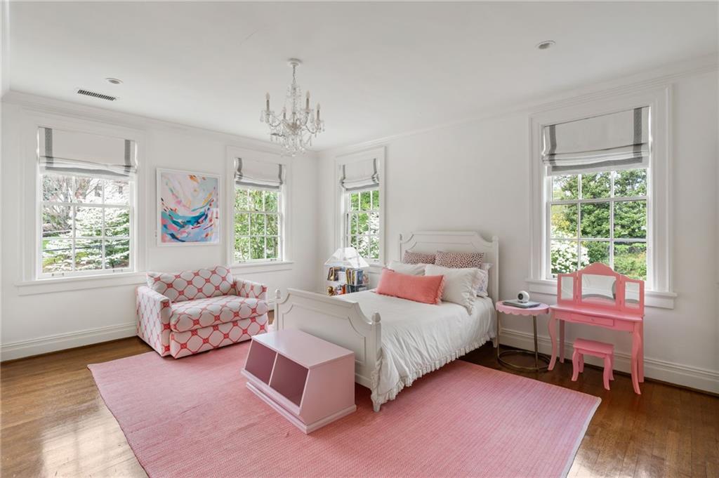 315 Peachtree Battle Avenue NW