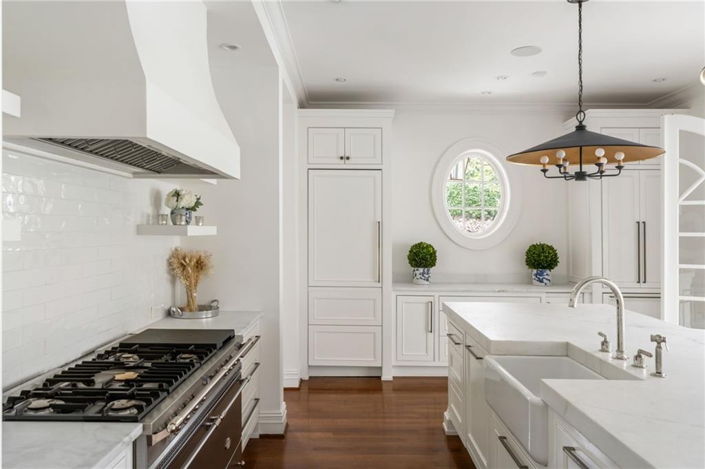 315 Peachtree Battle Avenue NW