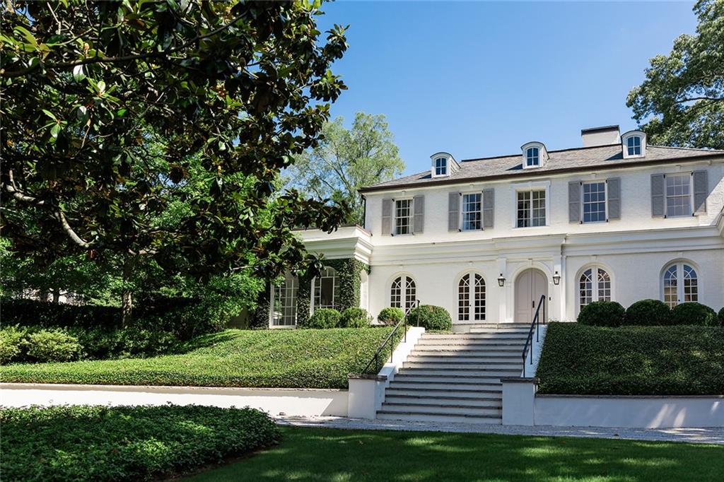 315 Peachtree Battle Avenue NW