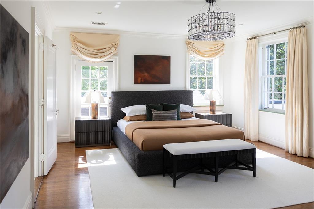 315 Peachtree Battle Avenue NW