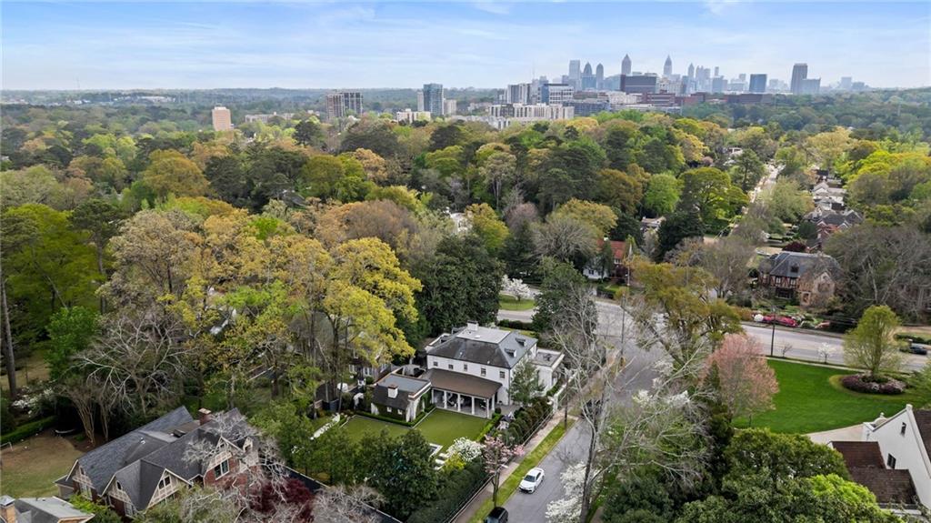 315 Peachtree Battle Avenue NW