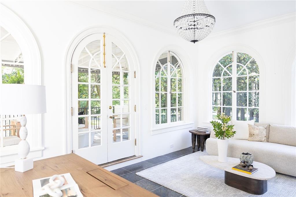 315 Peachtree Battle Avenue NW