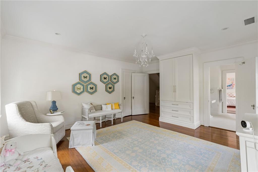 315 Peachtree Battle Avenue NW