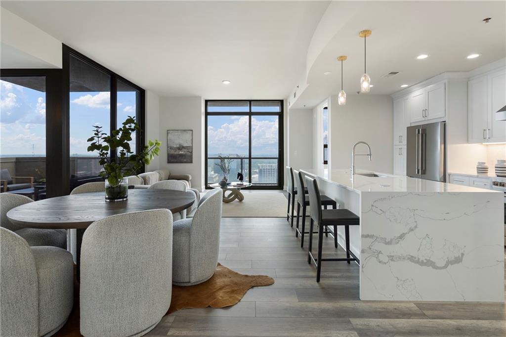 270 17th Street NW Unit 4102