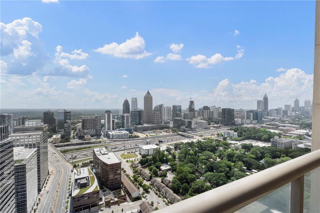 270 17th Street NW Unit 4102